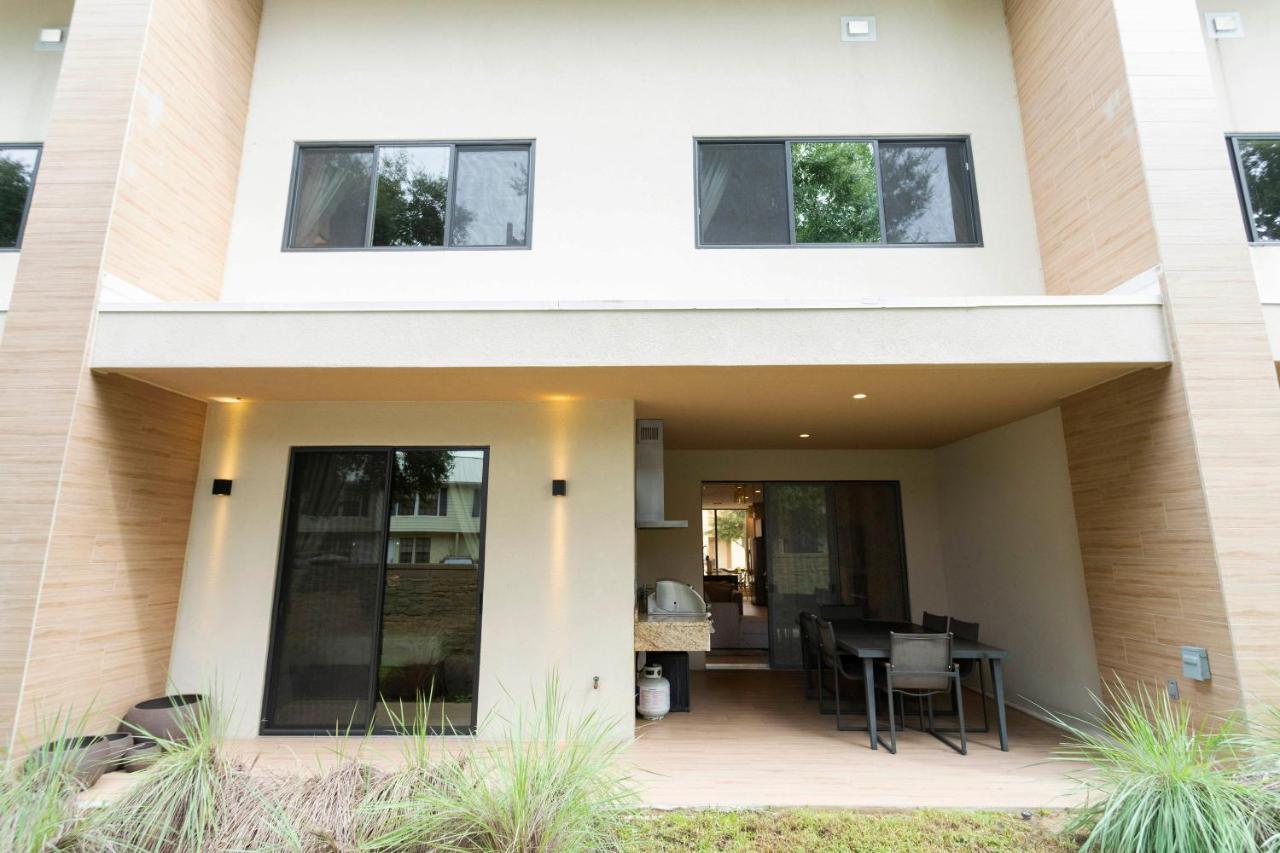 Stunning 4 Bd Close To Disney @ Magic Village Resort 7537 Orlando Exterior photo